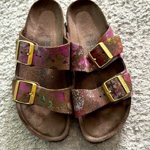 Like New Birkenstock Arizona Flower Crush size 38N